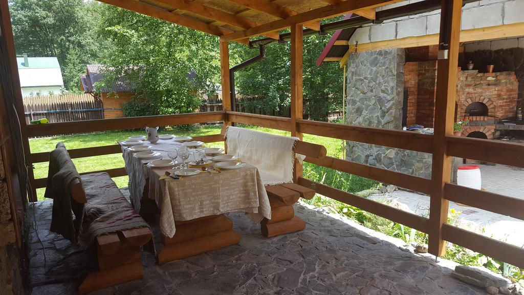 Guest House In Carpathians Migovo Exterior photo